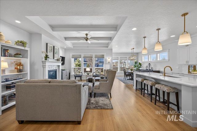 5525 S Acheron Way, Meridian, ID 83642