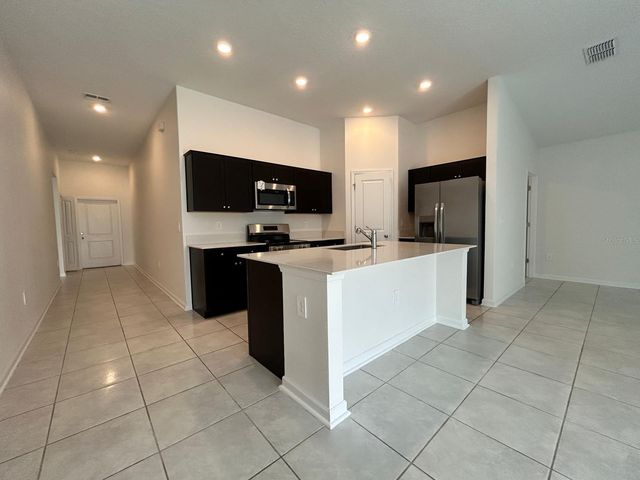 318 LAWSON AVENUE, Haines City, FL 33844