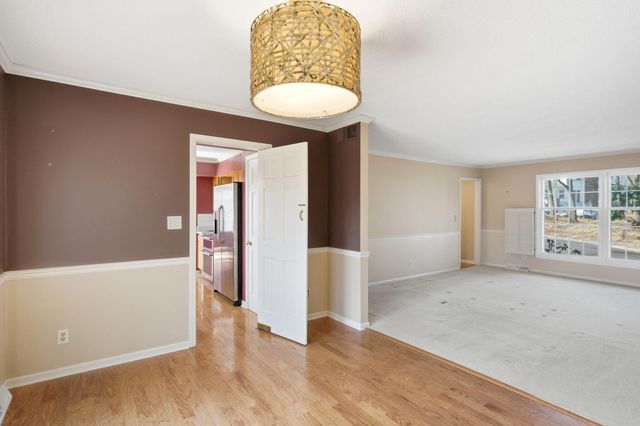 3714 BERRYWOOD DR, Columbia, MO 65201