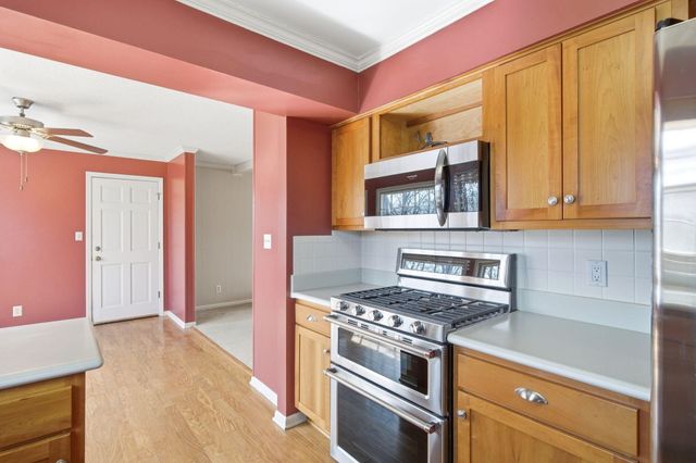 3714 BERRYWOOD DR, Columbia, MO 65201