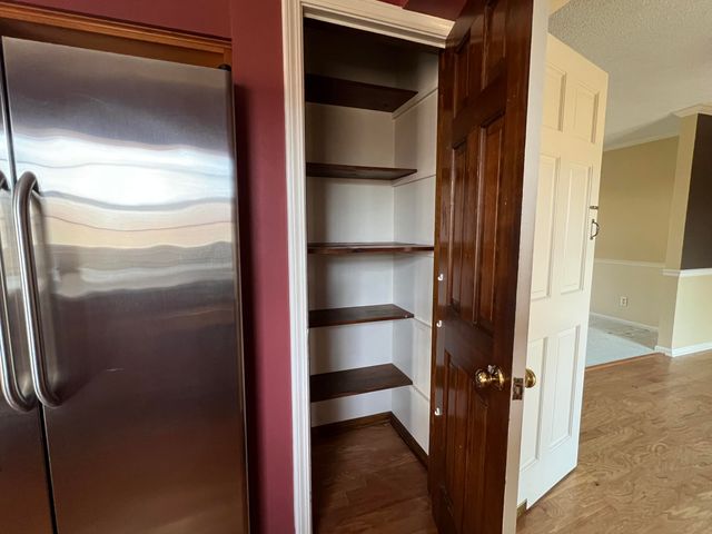 3714 BERRYWOOD DR, Columbia, MO 65201