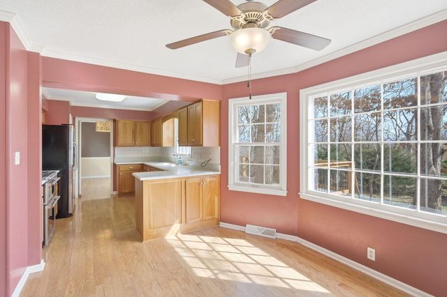 3714 BERRYWOOD DR, Columbia, MO 65201