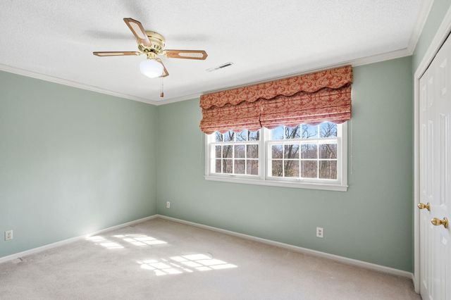 3714 BERRYWOOD DR, Columbia, MO 65201