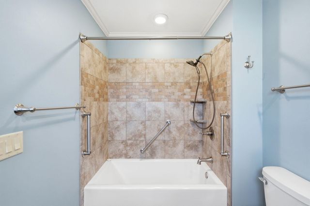 3714 BERRYWOOD DR, Columbia, MO 65201