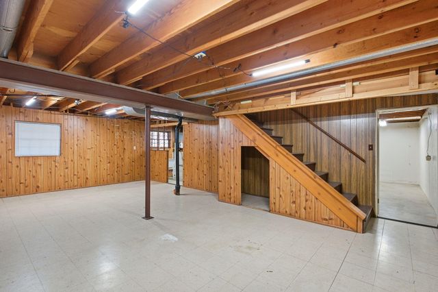 3714 BERRYWOOD DR, Columbia, MO 65201