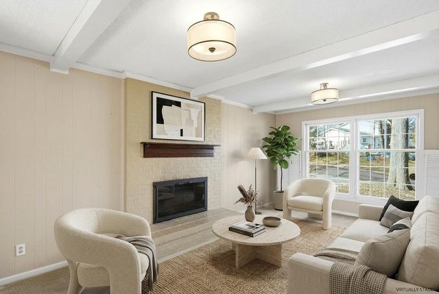 3714 BERRYWOOD DR, Columbia, MO 65201