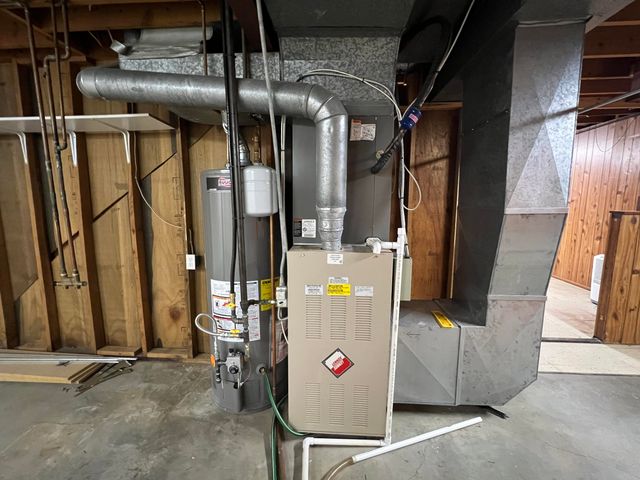 3714 BERRYWOOD DR, Columbia, MO 65201