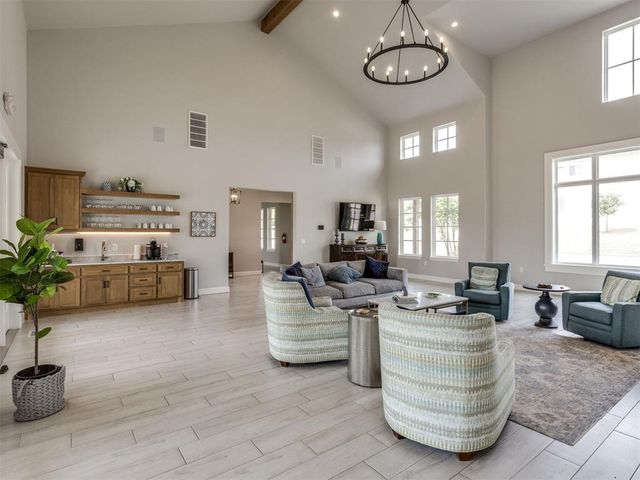 3509 Pasqual Way, Edmond, OK 73034