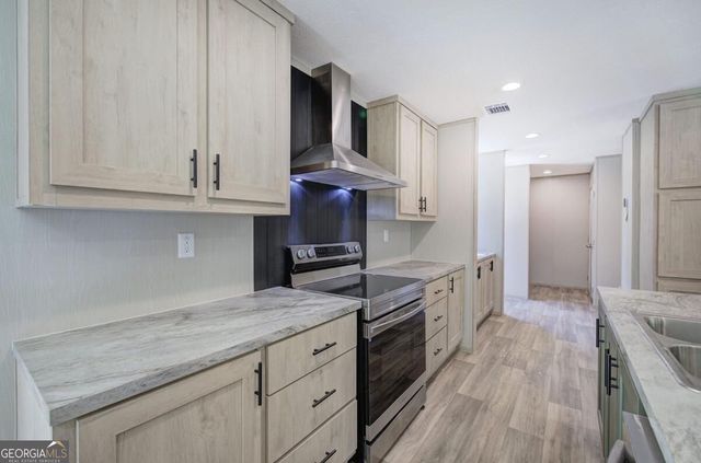7463 Yukon Road, Talking Rock, GA 30175