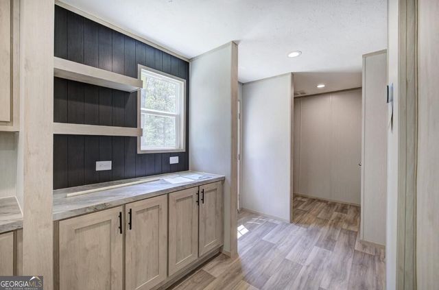 7463 Yukon Road, Talking Rock, GA 30175