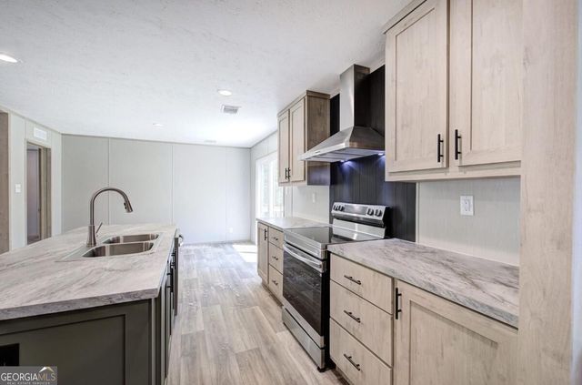 7463 Yukon Road, Talking Rock, GA 30175