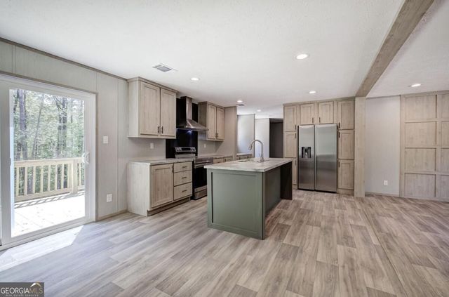 7463 Yukon Road, Talking Rock, GA 30175