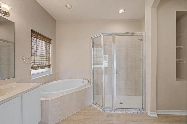 2811 RAVENDALE LANE, Holiday, FL 34691
