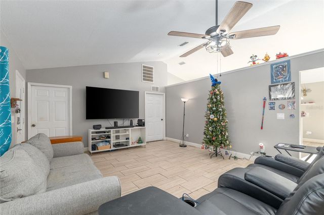 2428 SW 147 PLACE ROAD, Ocala, FL 34473