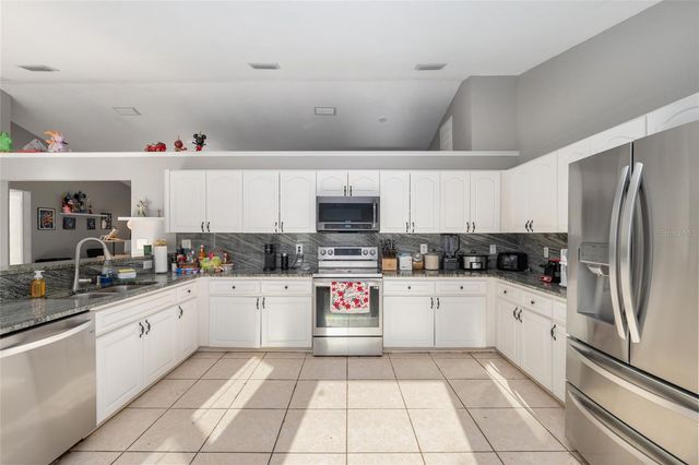 2428 SW 147 PLACE ROAD, Ocala, FL 34473