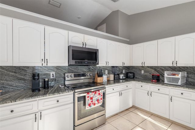 2428 SW 147 PLACE ROAD, Ocala, FL 34473