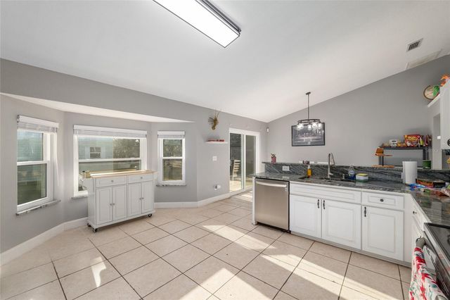 2428 SW 147 PLACE ROAD, Ocala, FL 34473