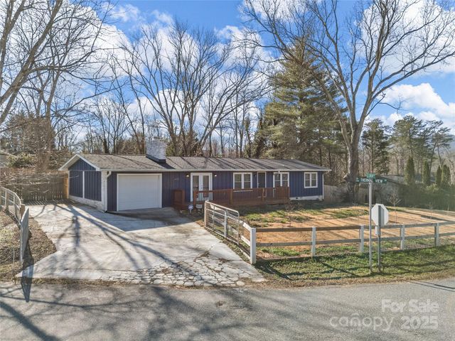 435 Thermal View Drive, Tryon, NC 28782