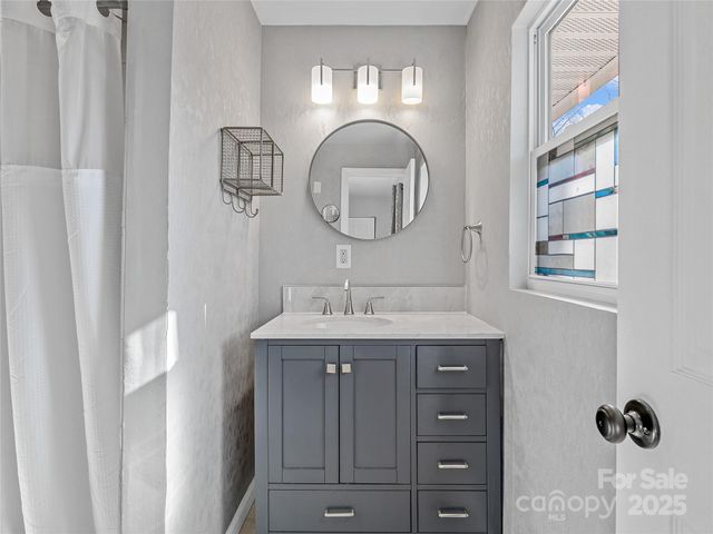 435 Thermal View Drive, Tryon, NC 28782