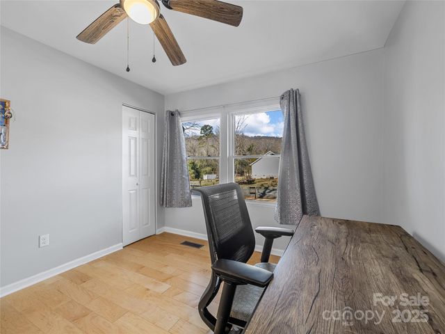 435 Thermal View Drive, Tryon, NC 28782