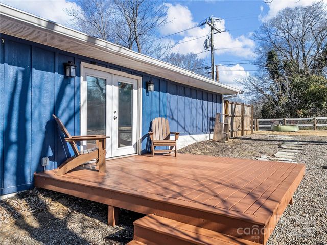 435 Thermal View Drive, Tryon, NC 28782