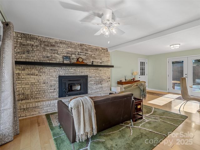 435 Thermal View Drive, Tryon, NC 28782