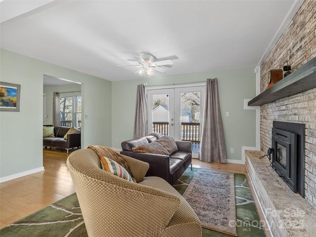 435 Thermal View Drive, Tryon, NC 28782