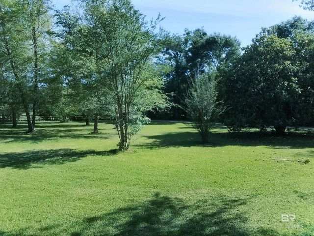 19210 Highway 90, Robertsdale, AL 36567
