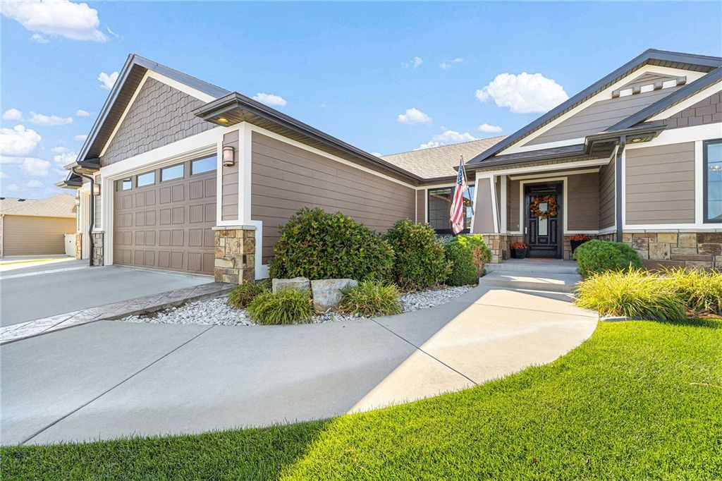 230 Feldspar Way, Billings, MT 59106 photo 2