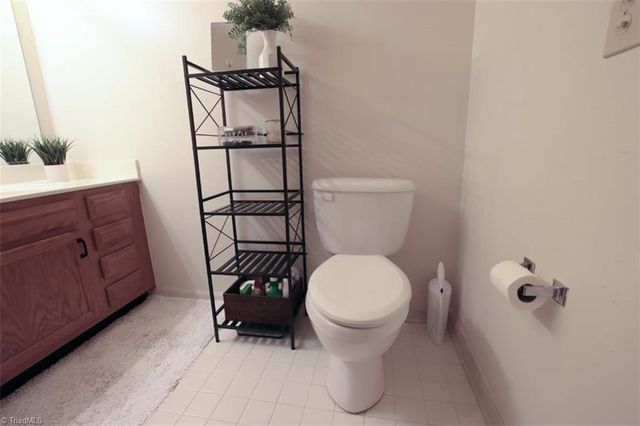 3141 Woodpoint Street, Jamestown, NC 27282