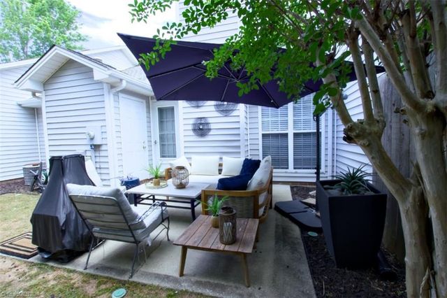 3141 Woodpoint Street, Jamestown, NC 27282