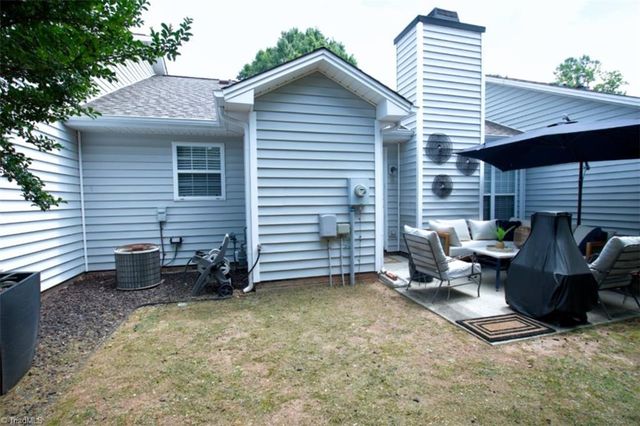 3141 Woodpoint Street, Jamestown, NC 27282