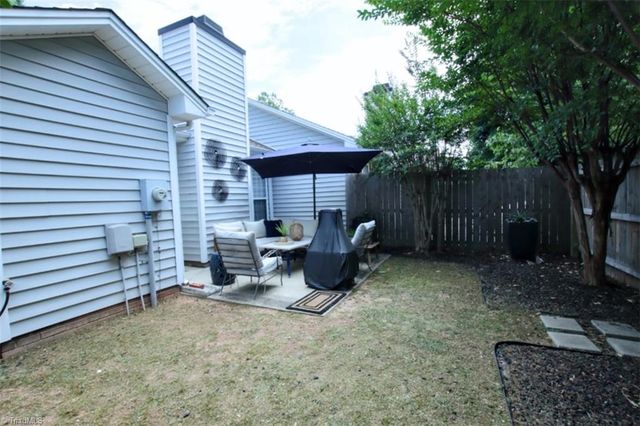 3141 Woodpoint Street, Jamestown, NC 27282