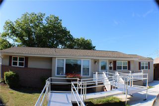 6 Snidow BLVD, Newport News, VA 23608