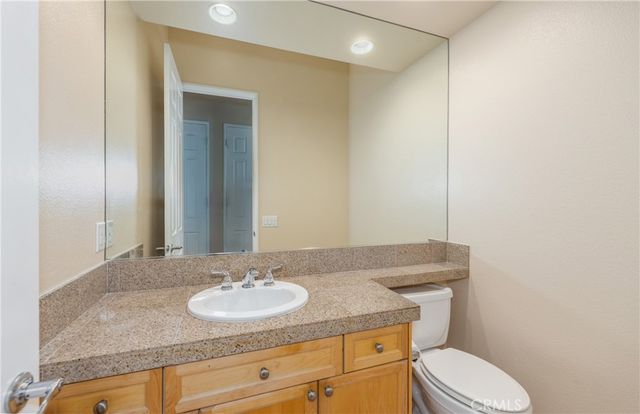74064 Chinook Circle, Palm Desert, CA 92211