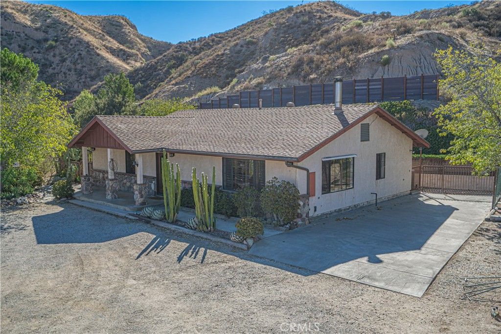 30845 The Old Dirt Road, Agua Dulce, CA 91390 — photo 2