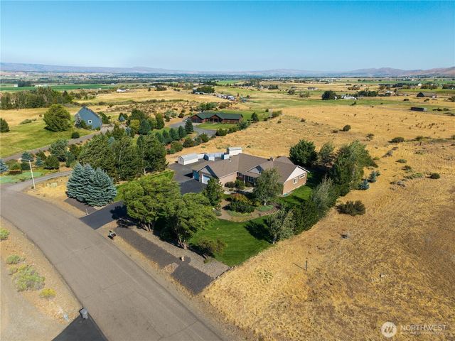 530 Meadow View Drive, Ellensburg, WA 98926