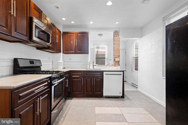 539 FERNON ST, Philadelphia, PA 19148