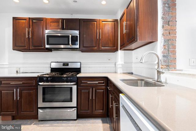 539 FERNON ST, Philadelphia, PA 19148
