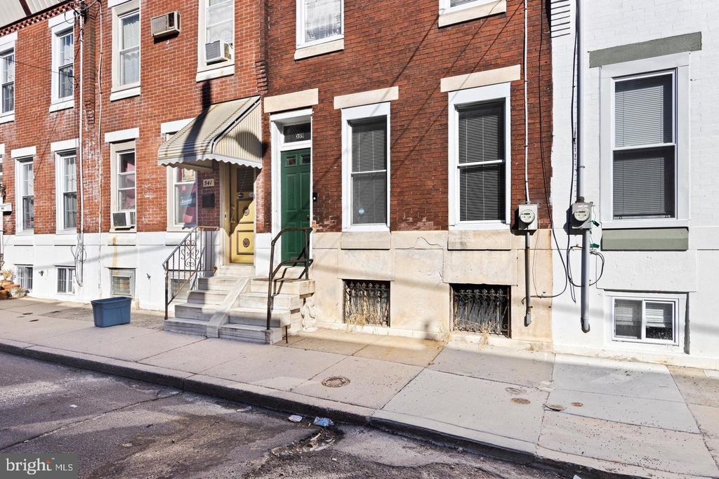 539 FERNON ST, Philadelphia, PA 19148