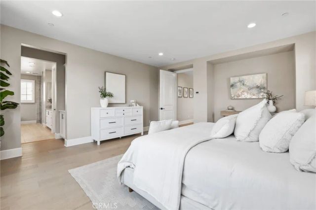 63 Pedigree, Irvine, CA 92602