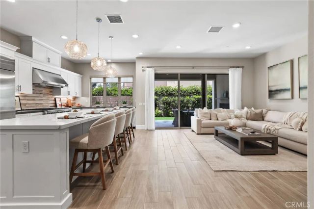 63 Pedigree, Irvine, CA 92602