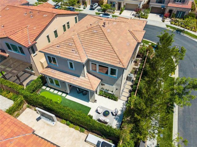 63 Pedigree, Irvine, CA 92602