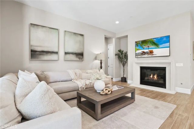 63 Pedigree, Irvine, CA 92602