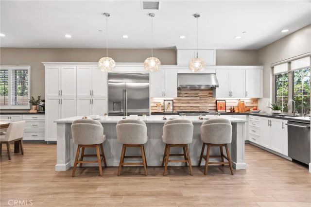 63 Pedigree, Irvine, CA 92602