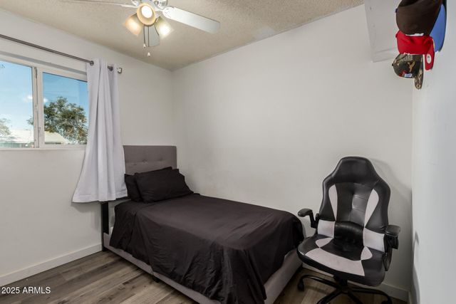 807 E DOLPHIN Avenue, Mesa, AZ 85204