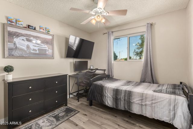 807 E DOLPHIN Avenue, Mesa, AZ 85204