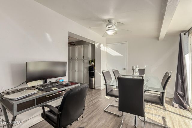 807 E DOLPHIN Avenue, Mesa, AZ 85204