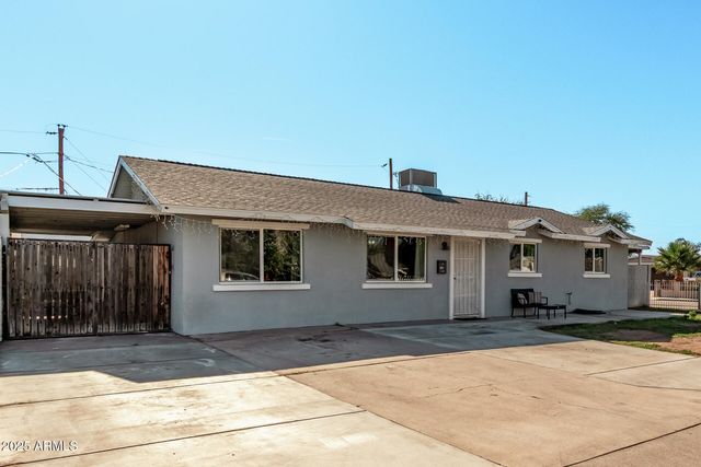 807 E DOLPHIN Avenue, Mesa, AZ 85204