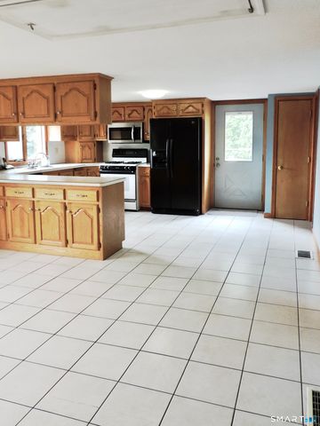 11 Bailey Road, East Haddam, CT 06423